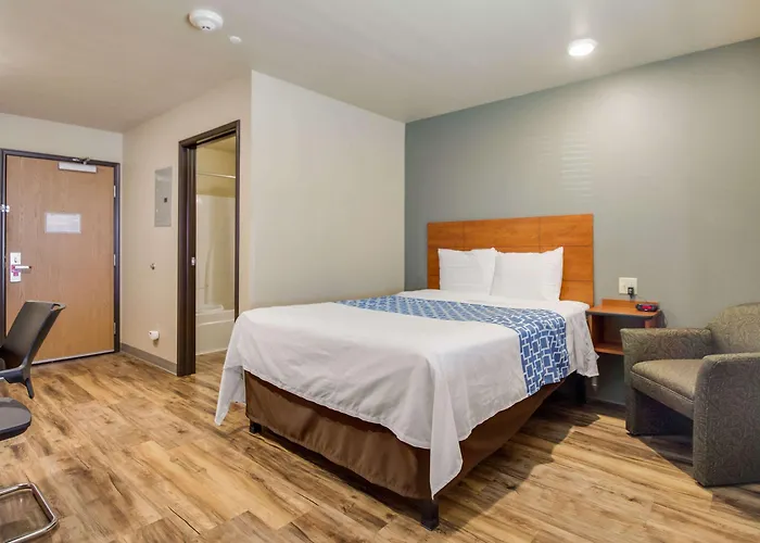 Econo Lodge Burlington I-70